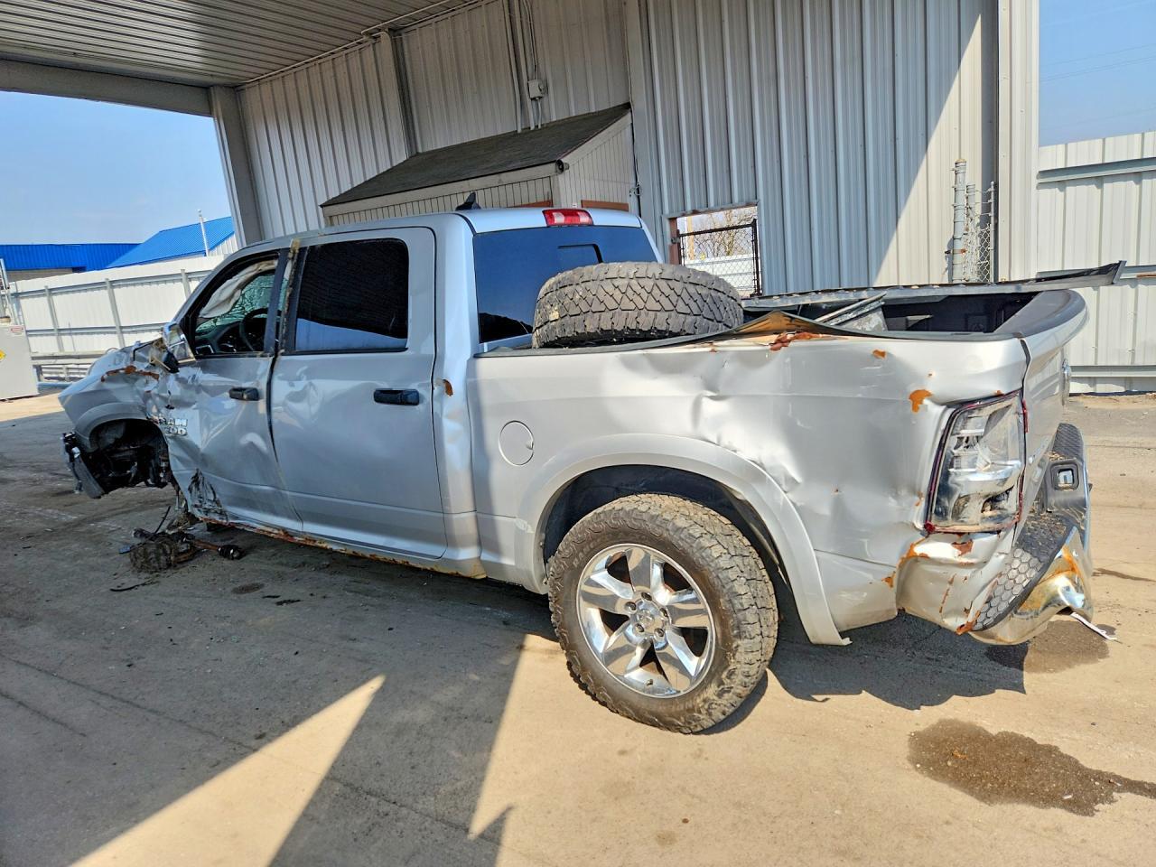 2018 Ram 1500 Slt - Image 2