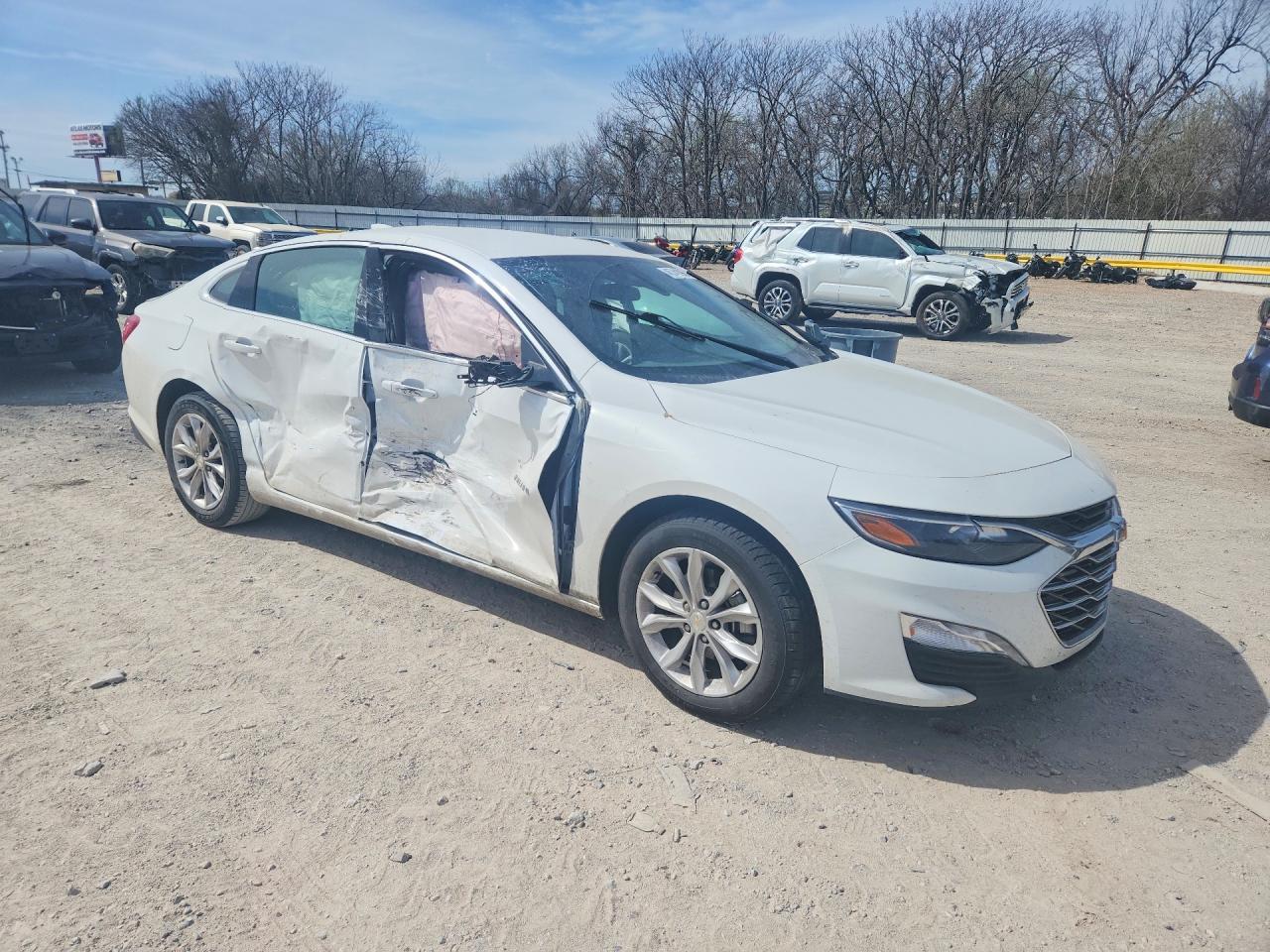 2023 Chevrolet Malibu Lt - Фото 4