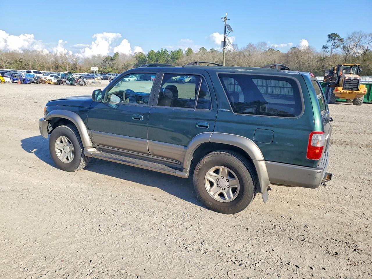 2000 Toyota 4Runner Limited - Image 2