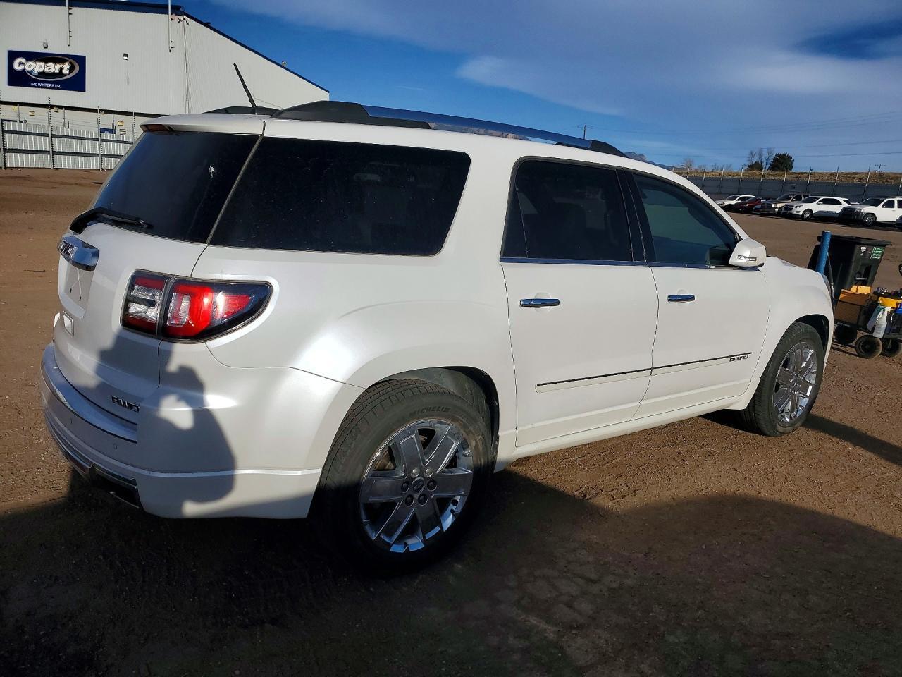 2016 GMC Acadia Denali - Фото 3