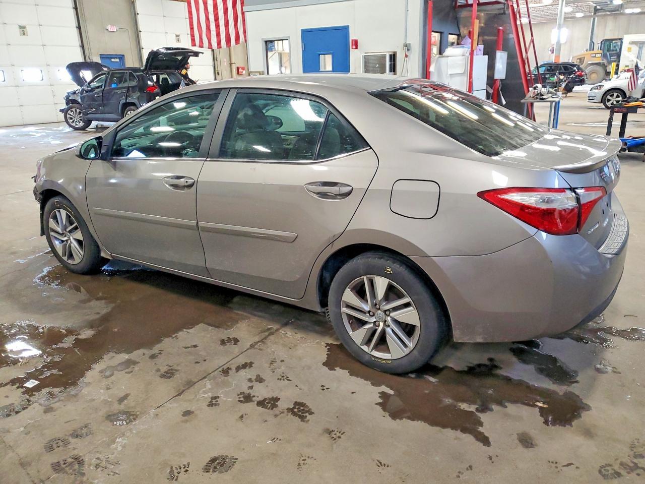 2016 Toyota Corolla Le Eco Plus - Фото 2