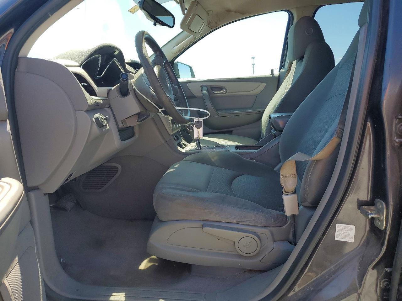 2017 Chevrolet Traverse Ls - Фото 7