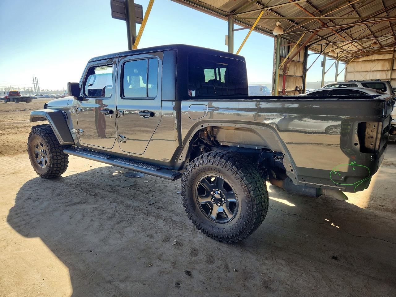 2020 Jeep Gladiator Overland - Фото 2