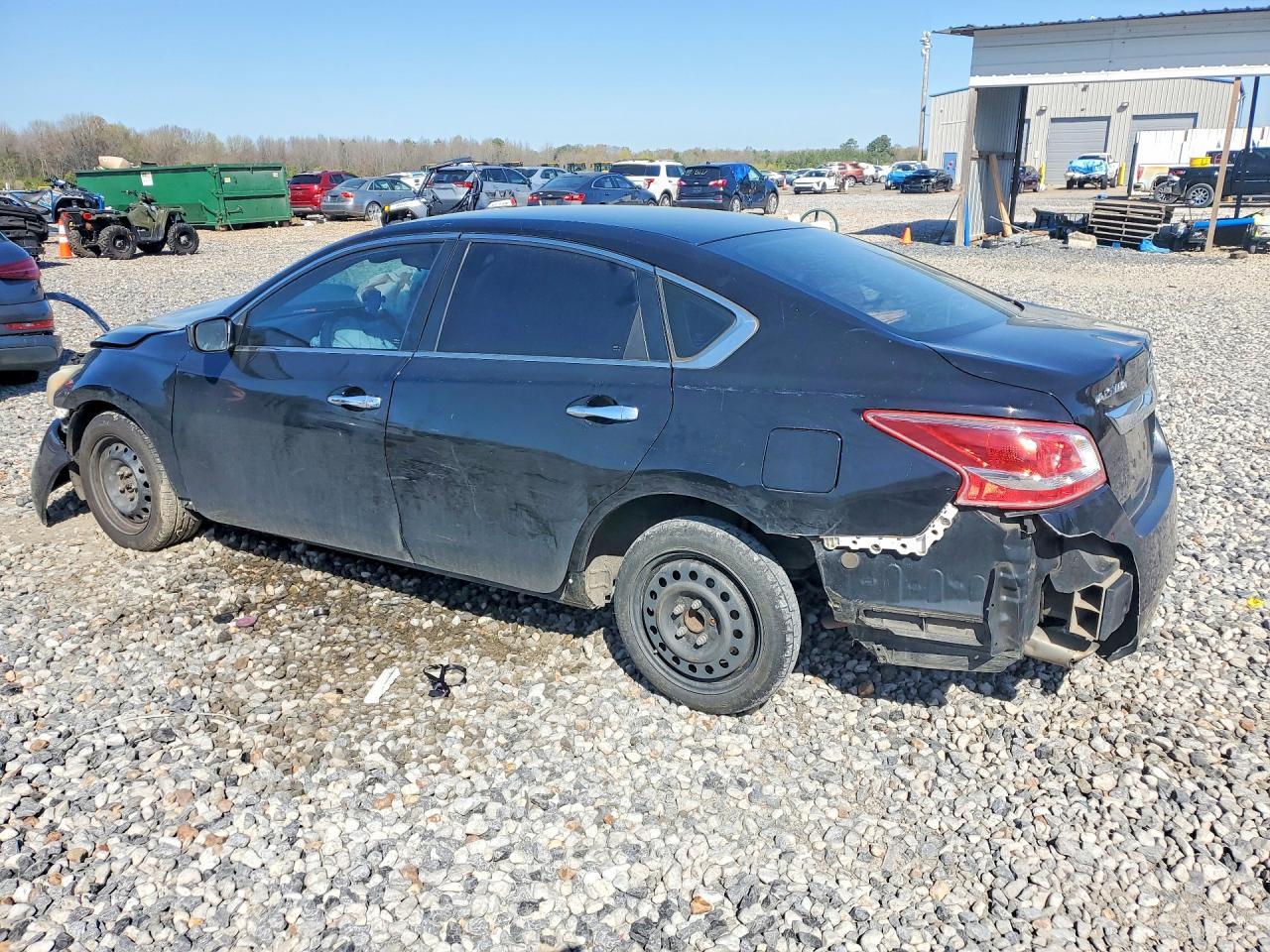 2013 Nissan Altima 2.5 - Фото 2