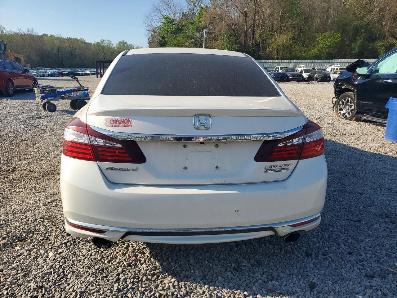 2017 Honda Accord Sport Special Edition - Фото 6