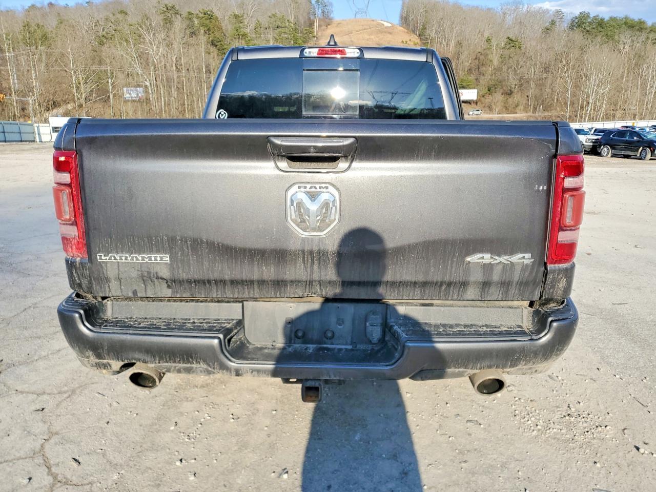 2020 Ram 1500 Laramie - Image 6