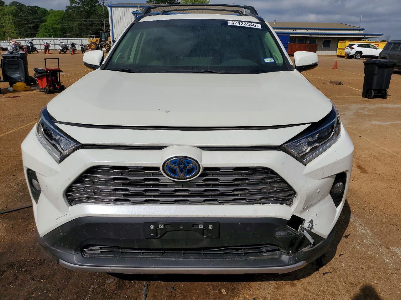 2020 Toyota Rav4 Hybrid Limited - Image 5