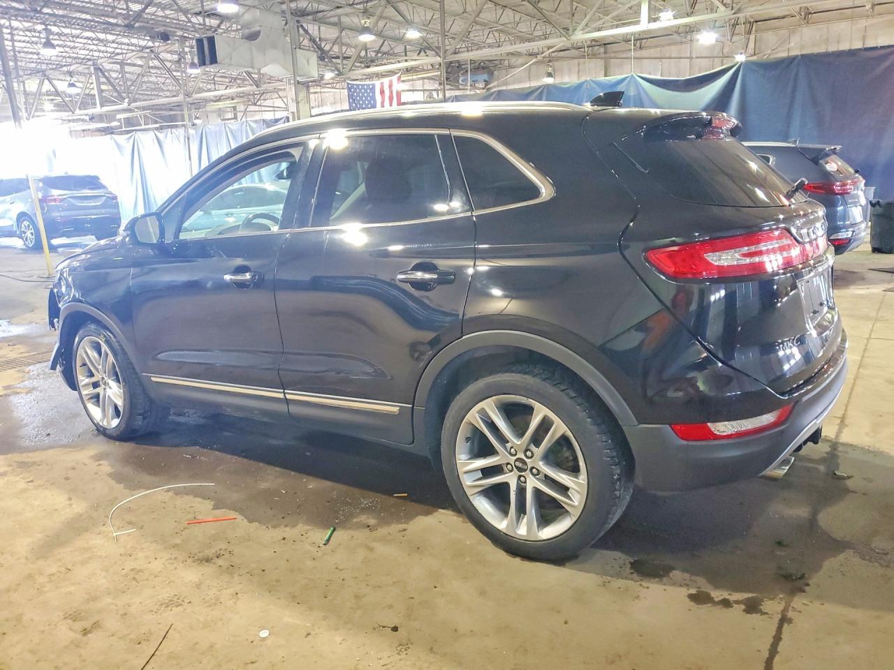 2019 Lincoln Mkc Reserve - Image 2