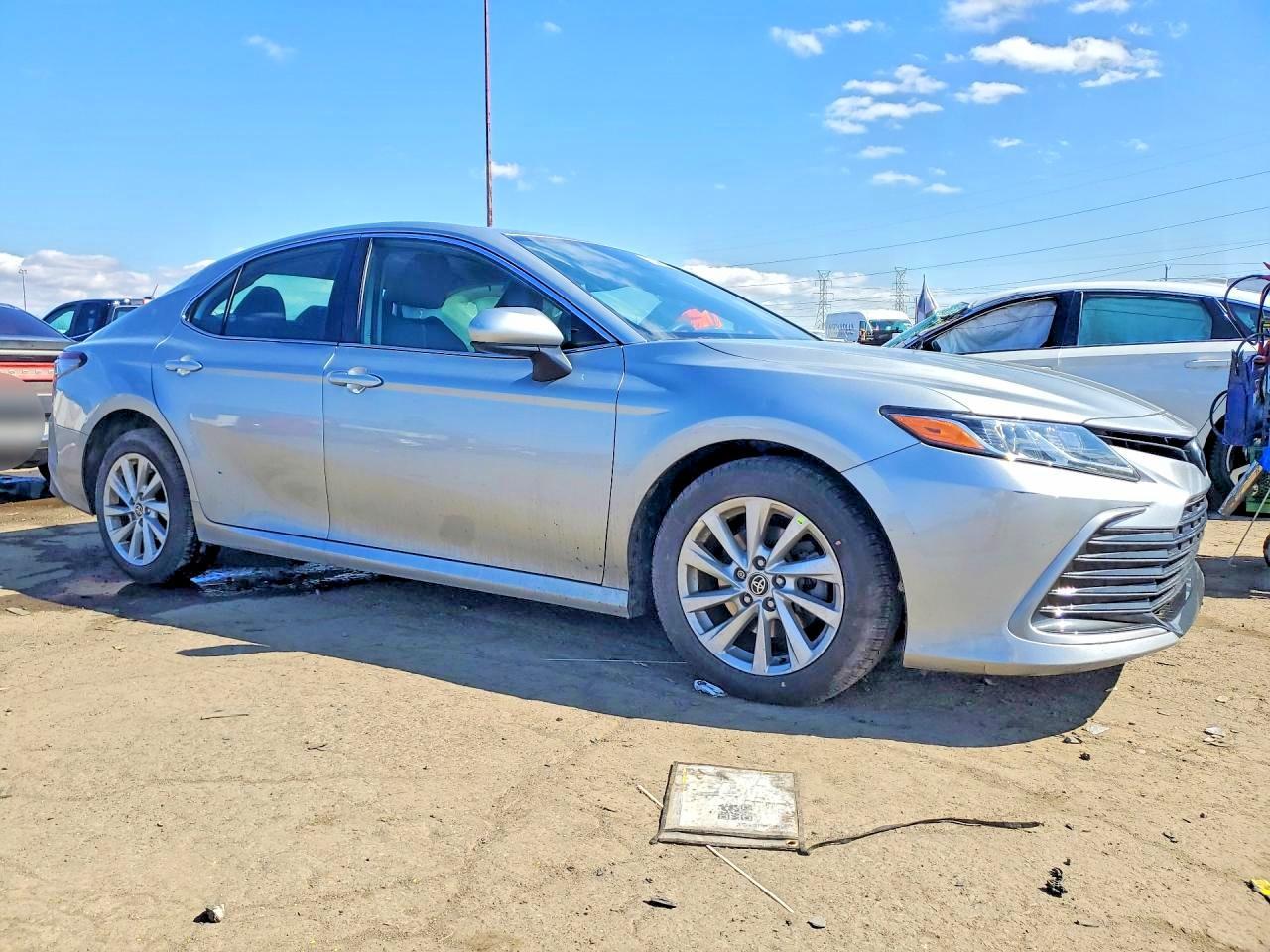 2022 Toyota Camry Le - Image 4