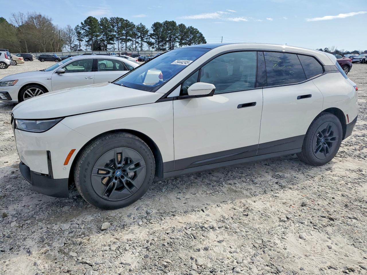 2025 BMW Ix xDrive50