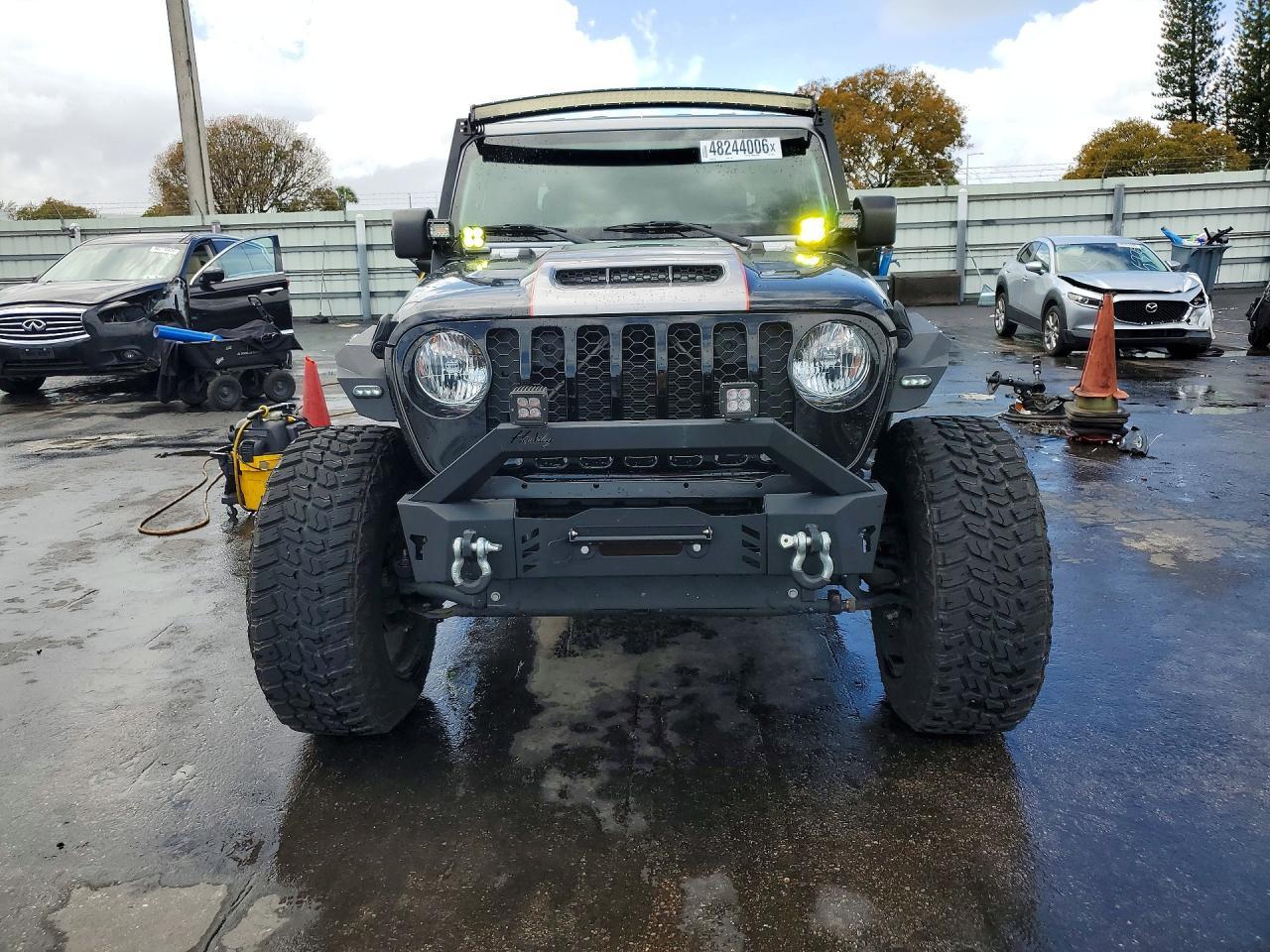 2021 Jeep Gladiator Sport - Фото 5