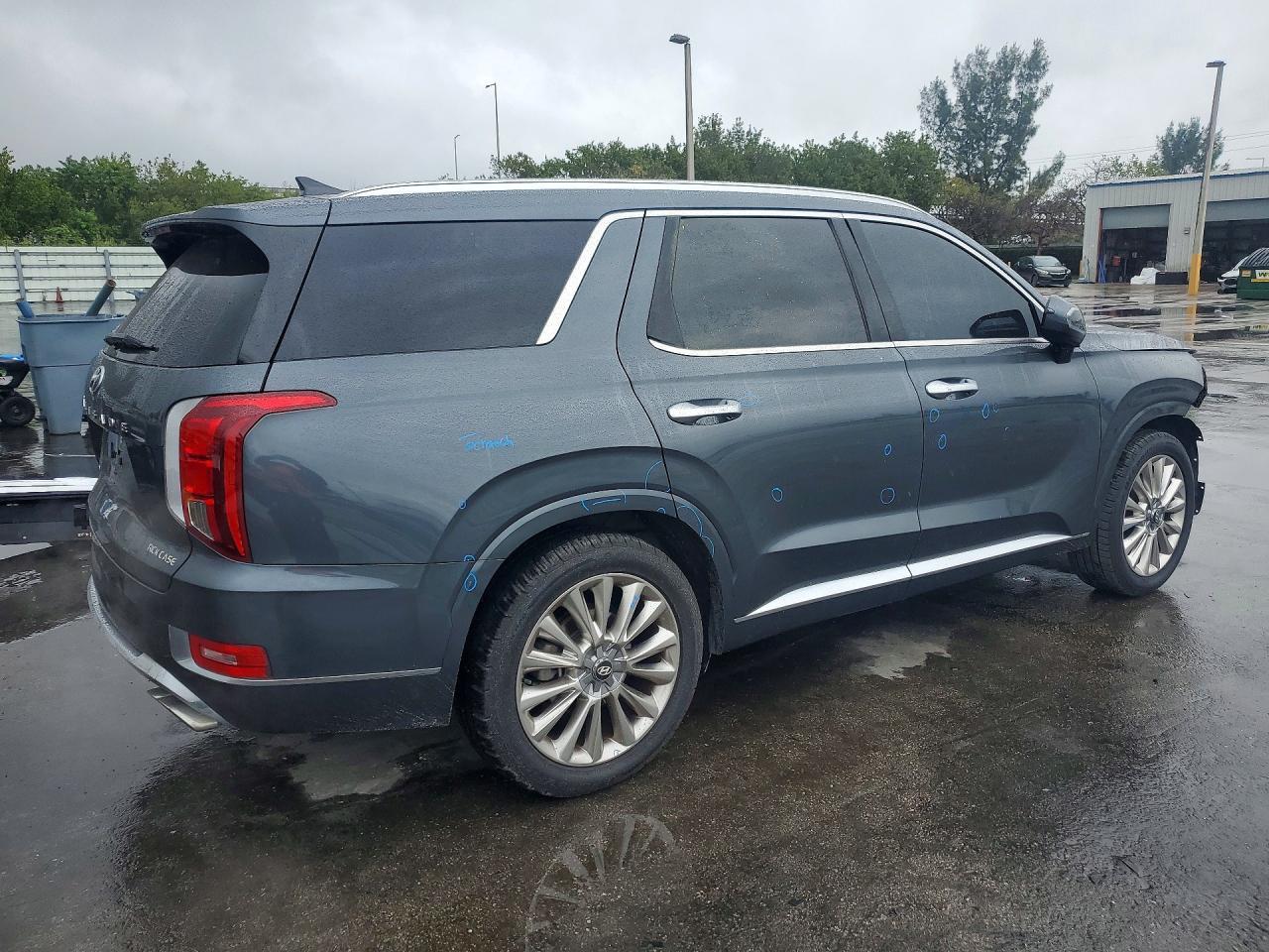 2020 Hyundai Palisade Limited - Image 3