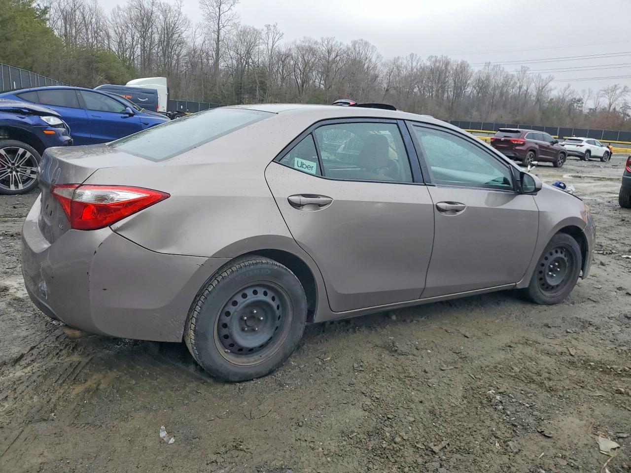 2014 Toyota Corolla Le - Фото 3