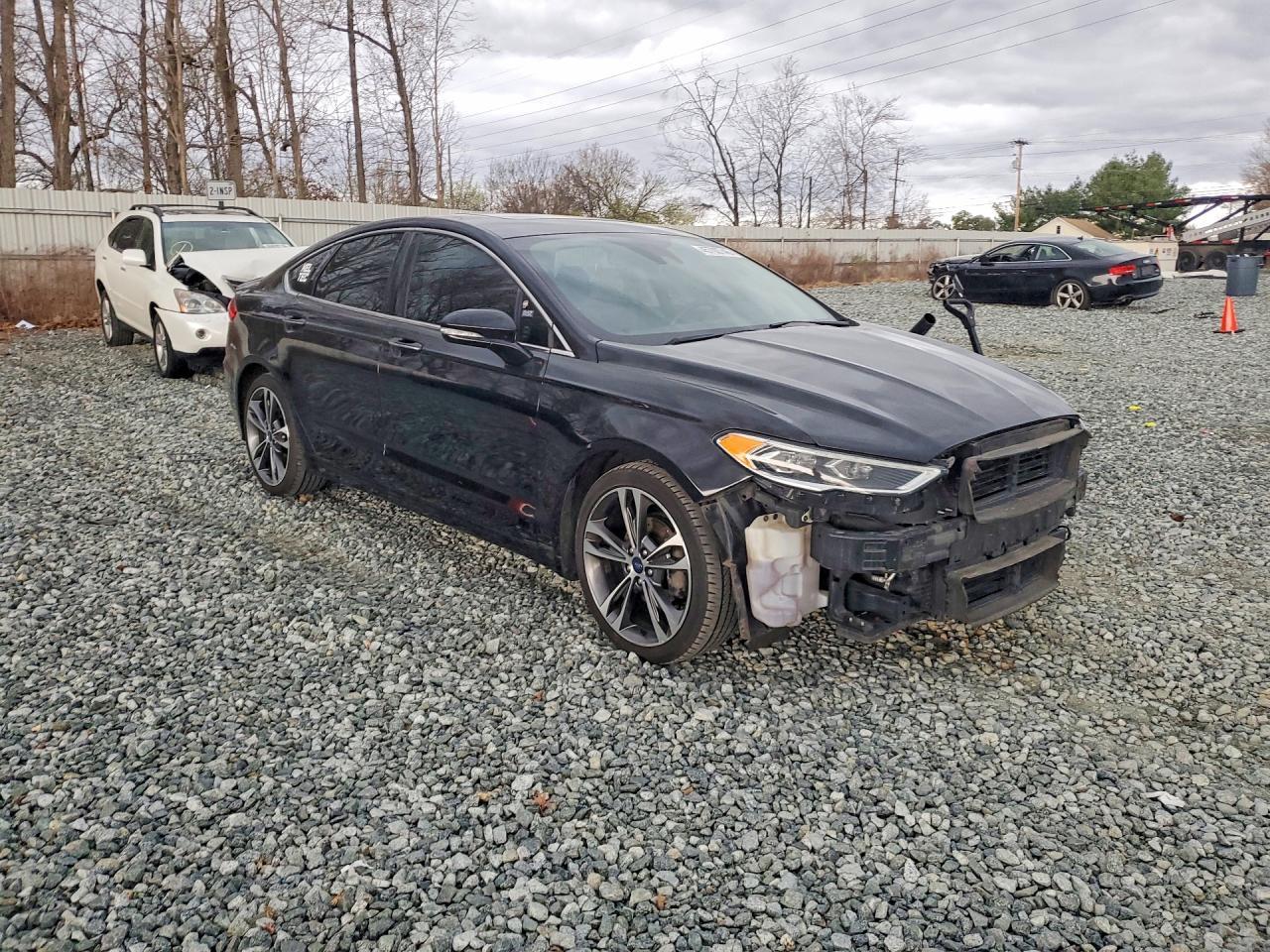 2020 Ford Fusion Titanium - Фото 4