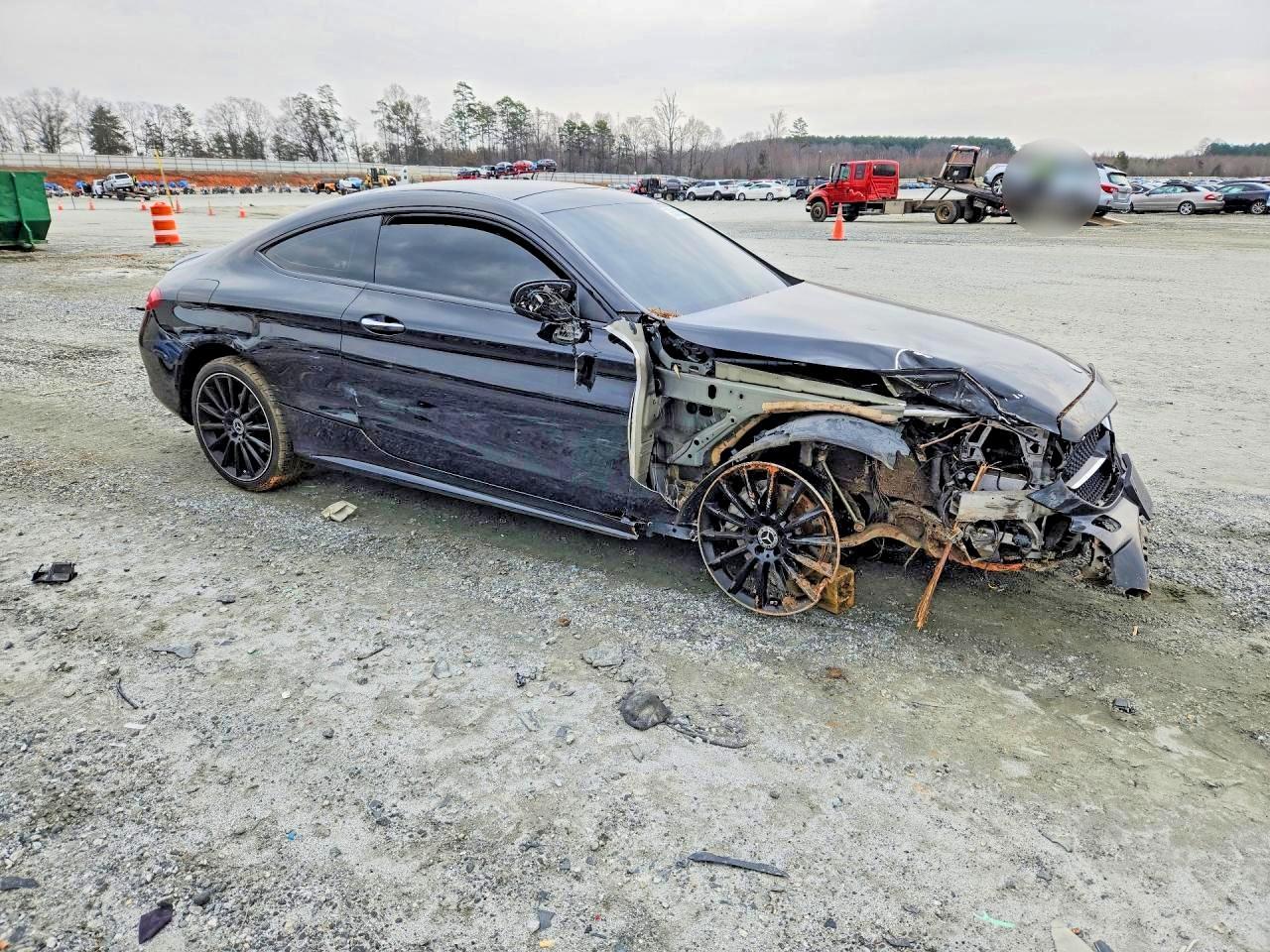 2018 Mercedes-Benz C 300 4Matic - Фото 4