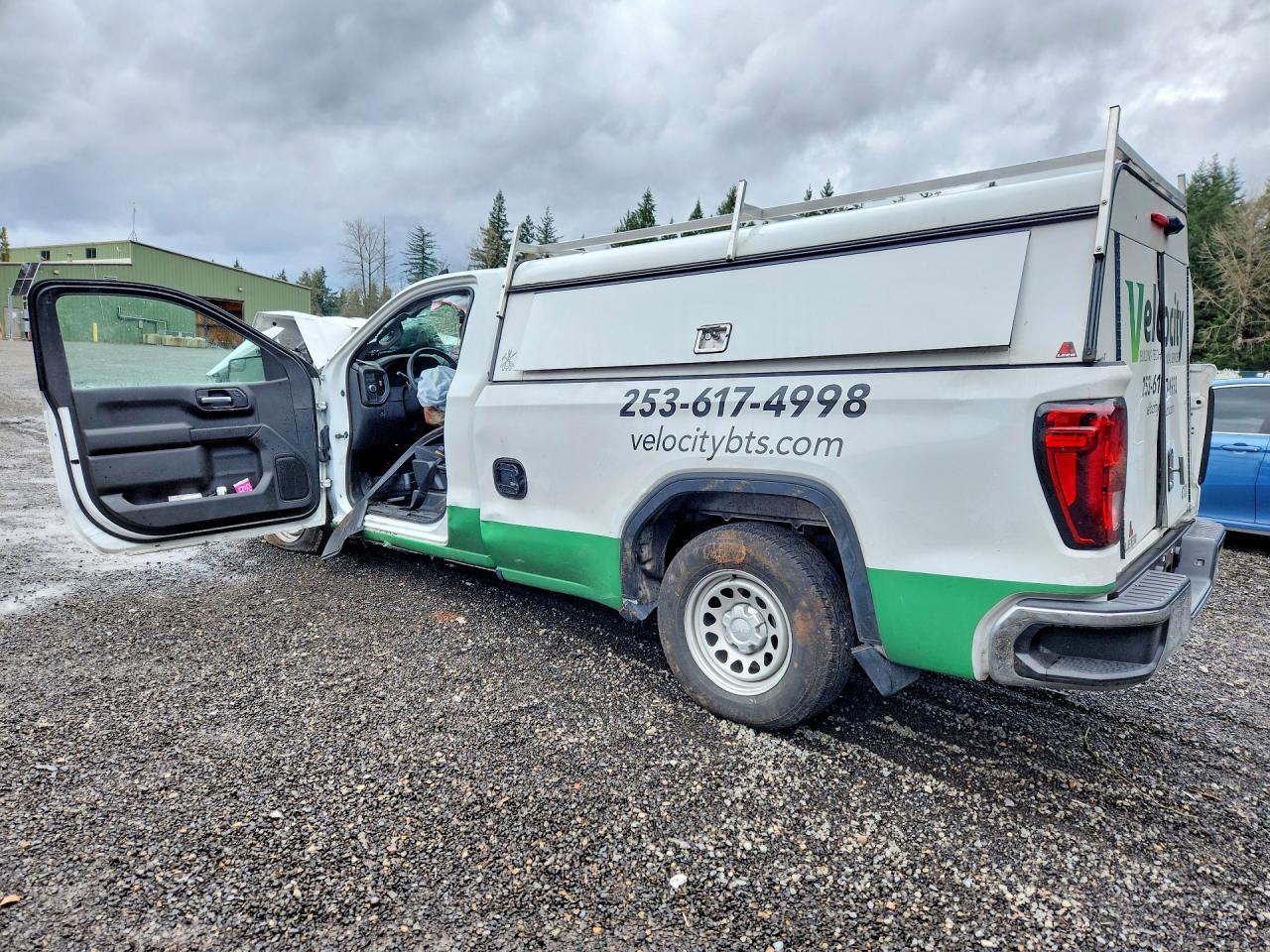 2023 GMC Sierra C1500 - Фото 2