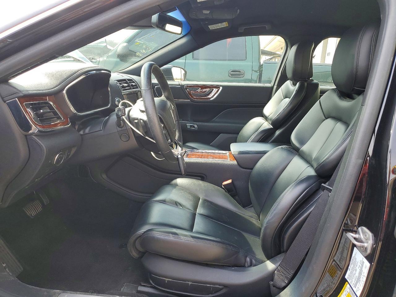 2020 Lincoln Continental - Фото 7
