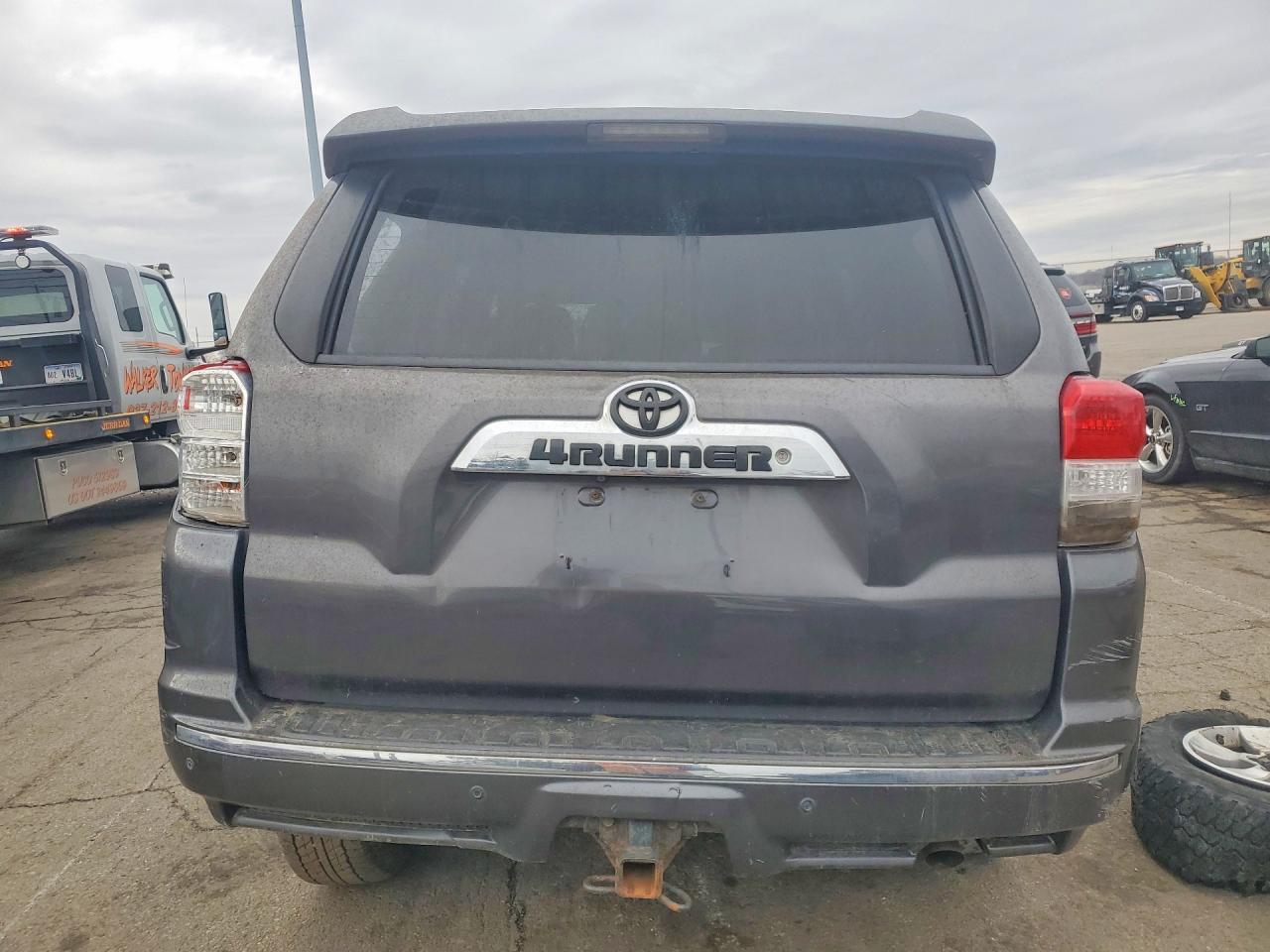 2010 Toyota 4Runner Sr5 - Image 6