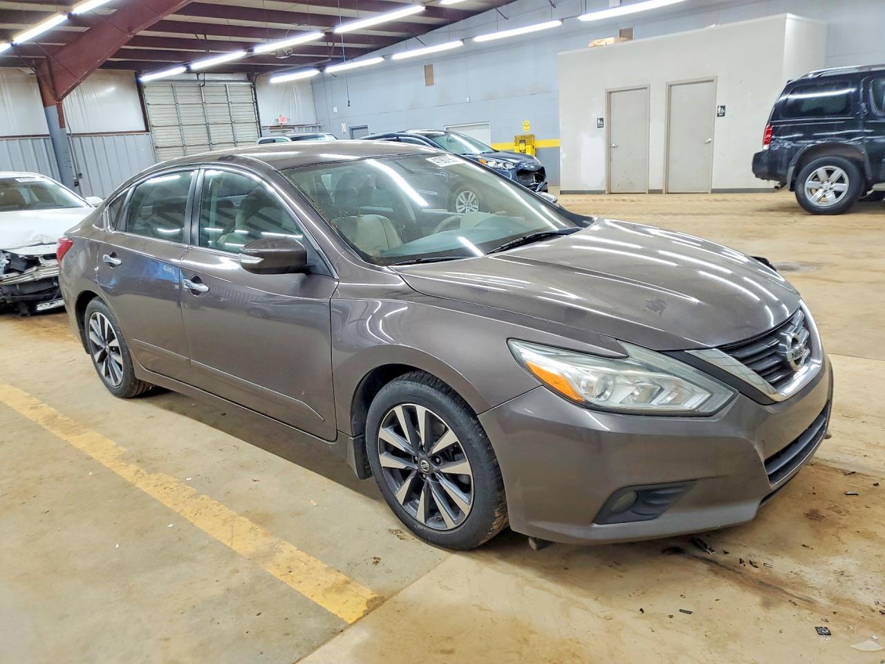 2017 Nissan Altima 2.5 - Фото 4
