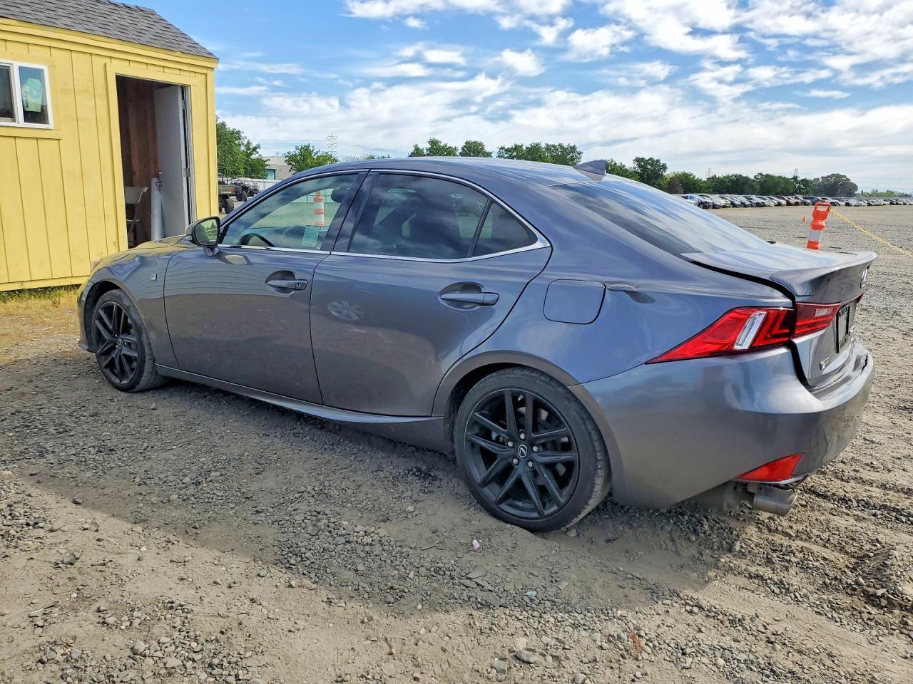 2016 Lexus Is 200T Base - Фото 2