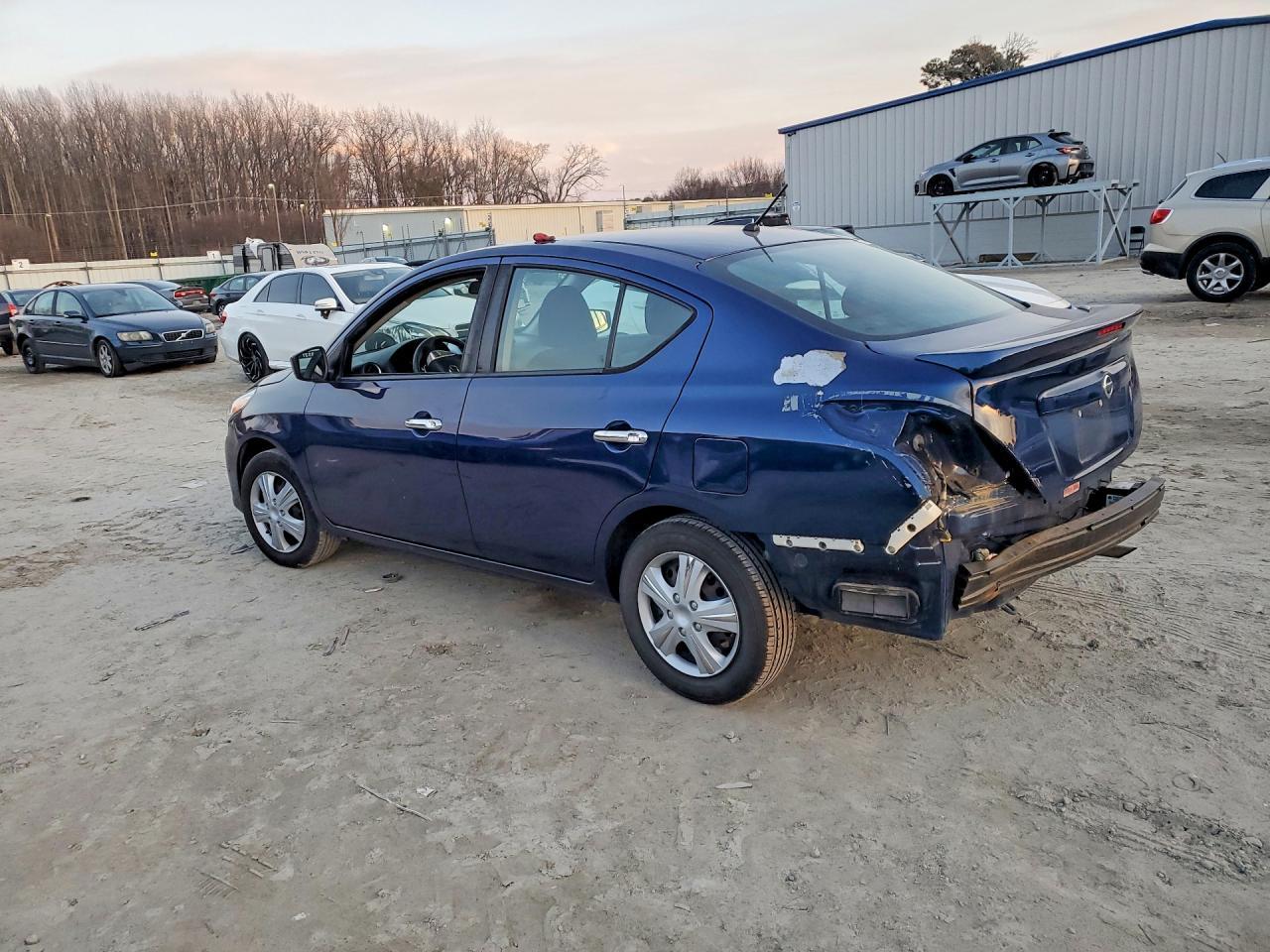 2018 Nissan Versa S - Image 2