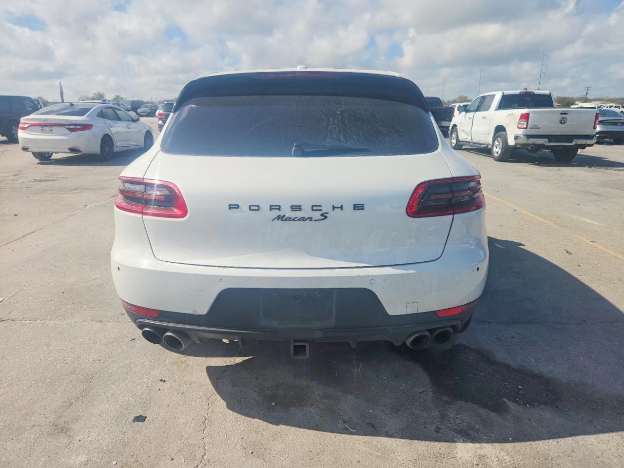 2015 Porsche Macan S - Image 6