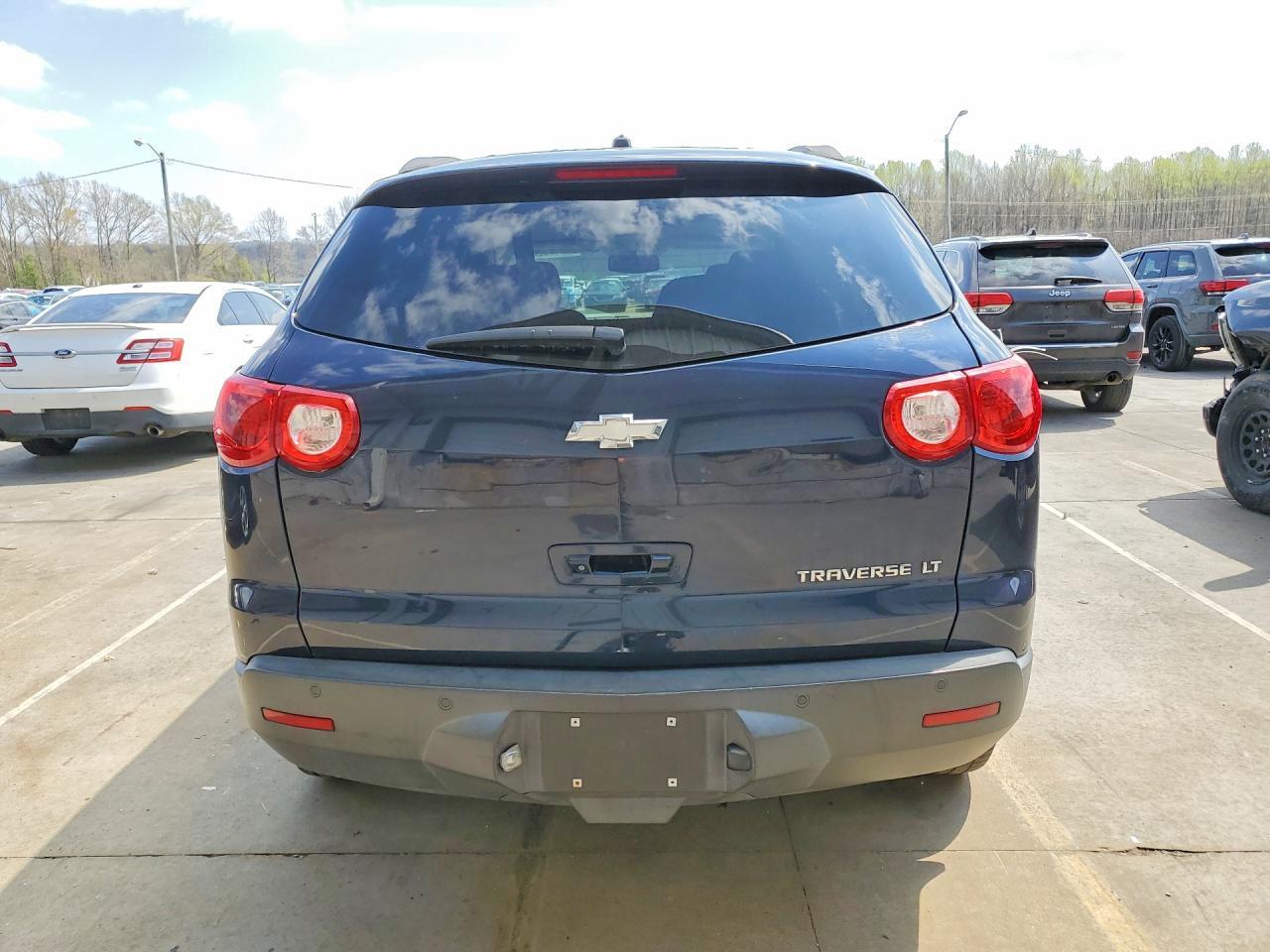2011 Chevrolet Traverse Lt - Фото 6