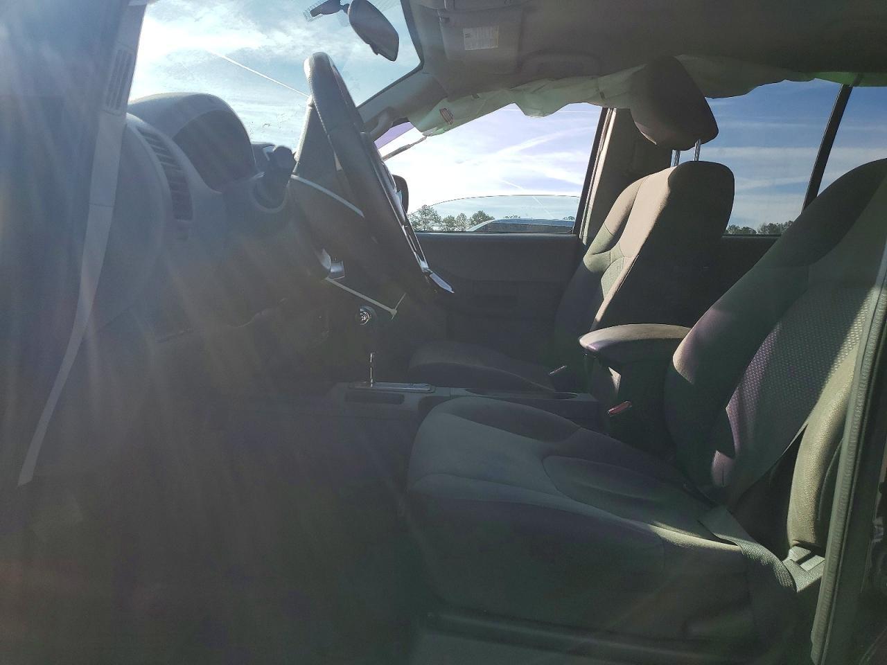 2015 Nissan Xterra X - Фото 7