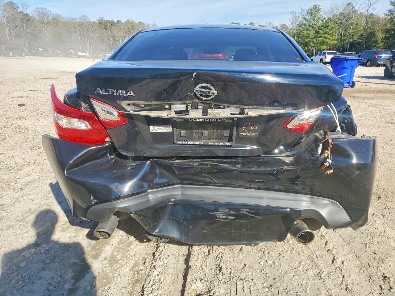 2016 Nissan Altima 2.5 S - Image 6