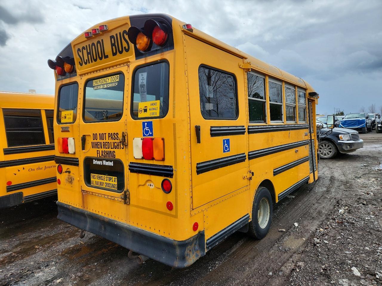 2011 Thomas Minotour G4500 - School Bus - Image 4