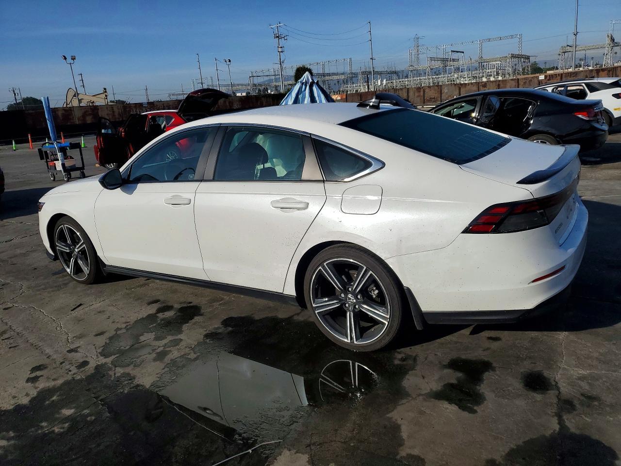 2025 Honda Accord Hybrid Sport - Image 2
