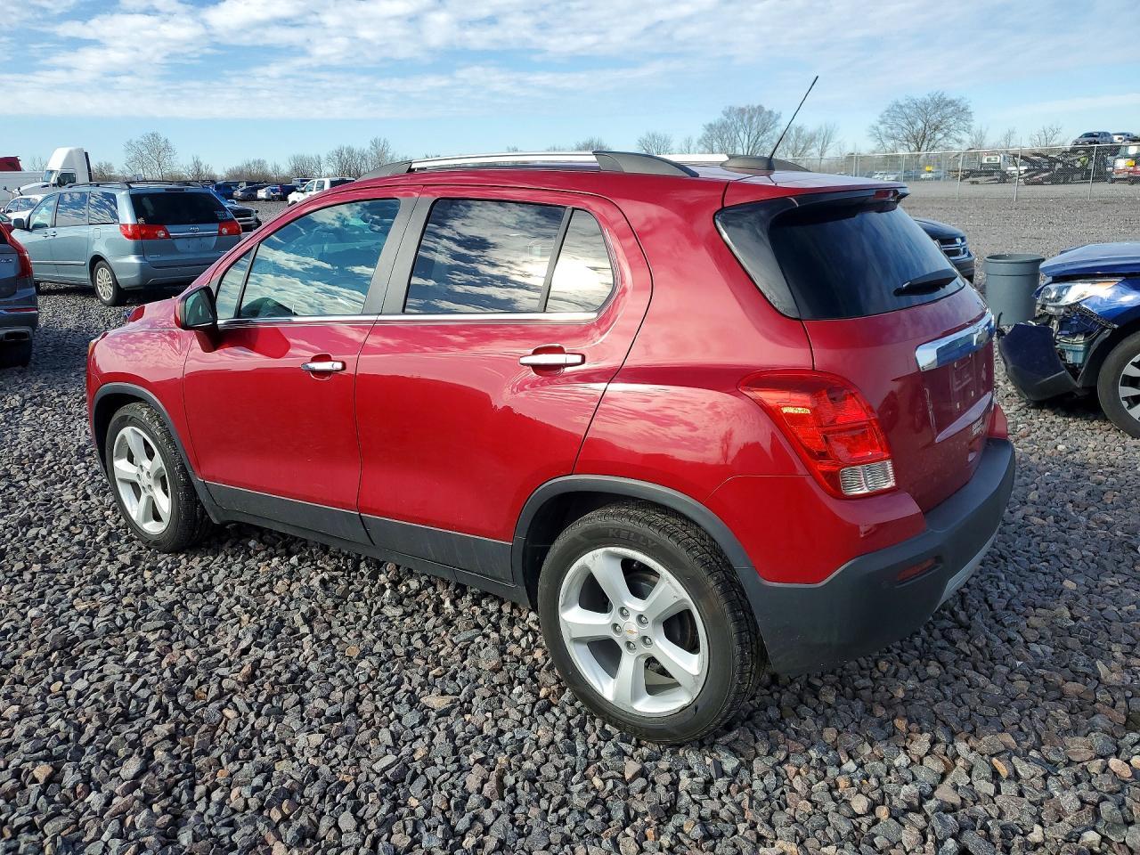 2015 Chevrolet Trax Ltz - Image 2