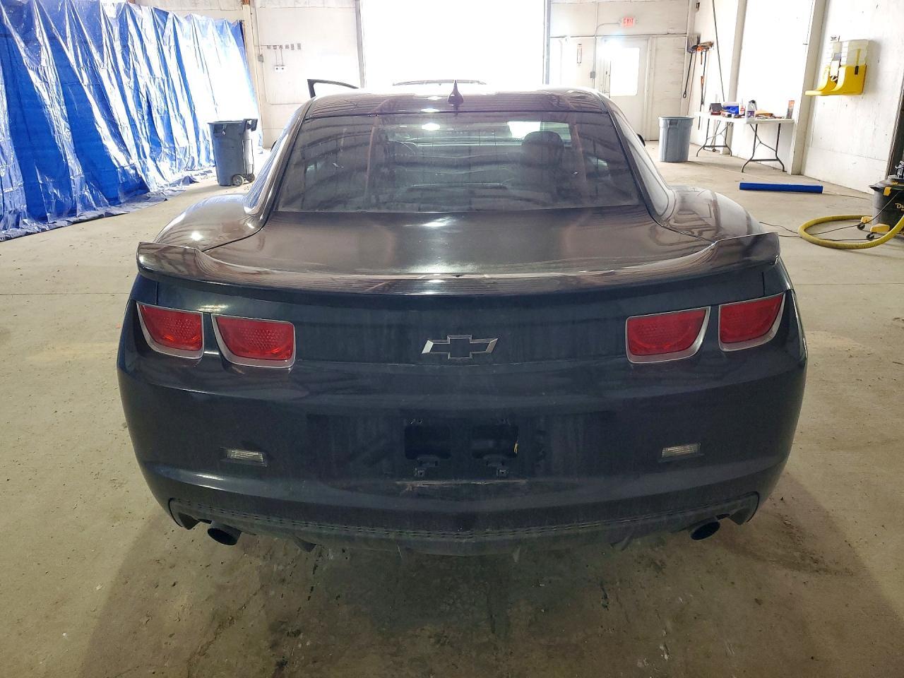 2011 Chevrolet Camaro Ls - Фото 6