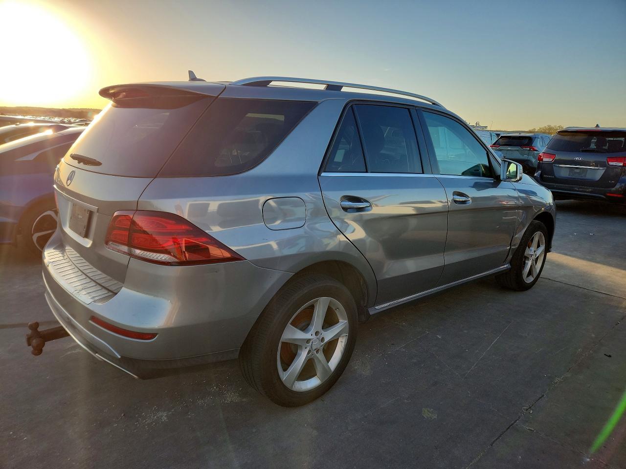 2016 Mercedes-Benz Gle 350 - Image 3