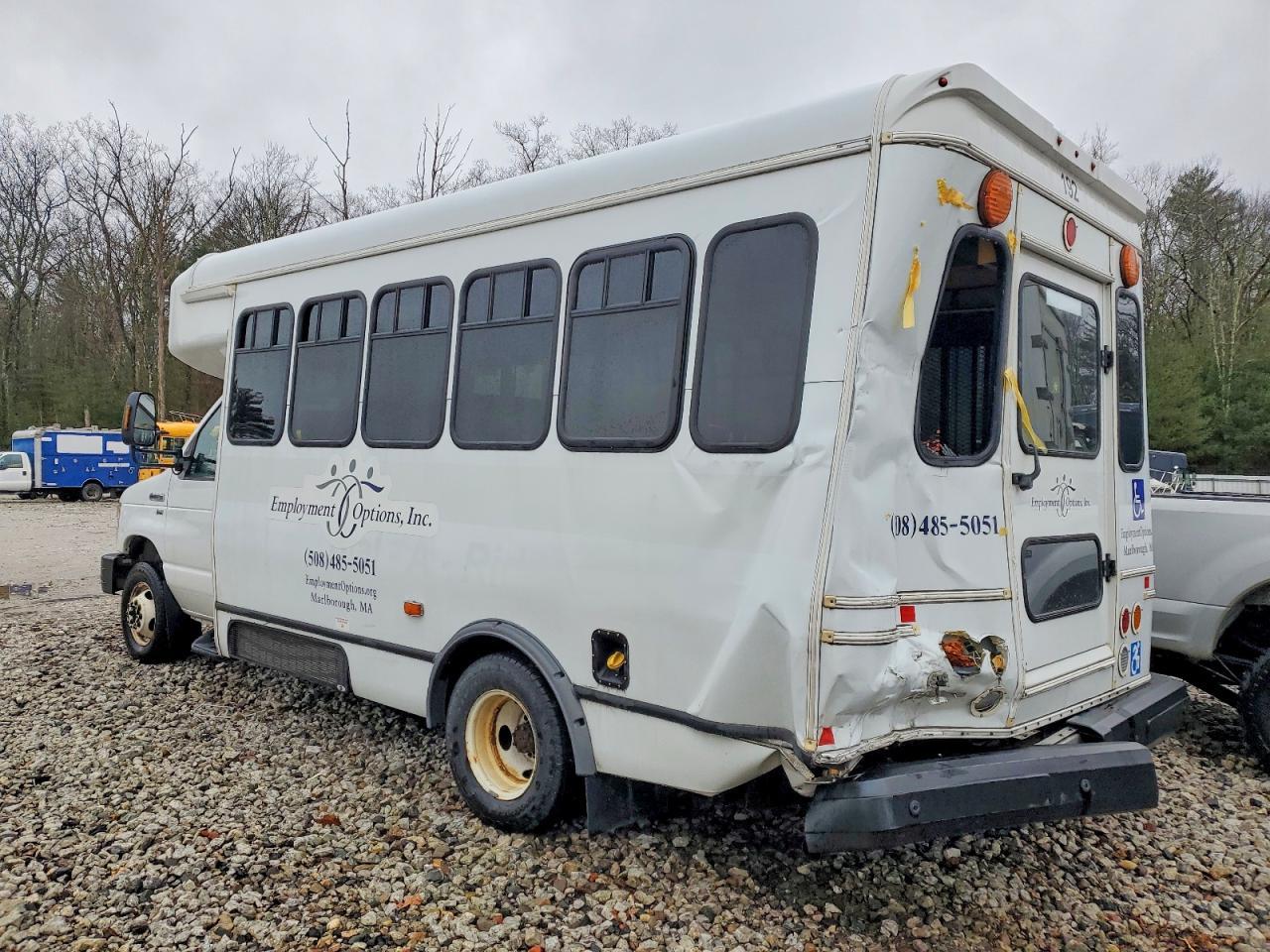 2019 Ford Econoline E-350 - Wheelchair Shuttle Bus ** Prior Fleet ** - Фото 3
