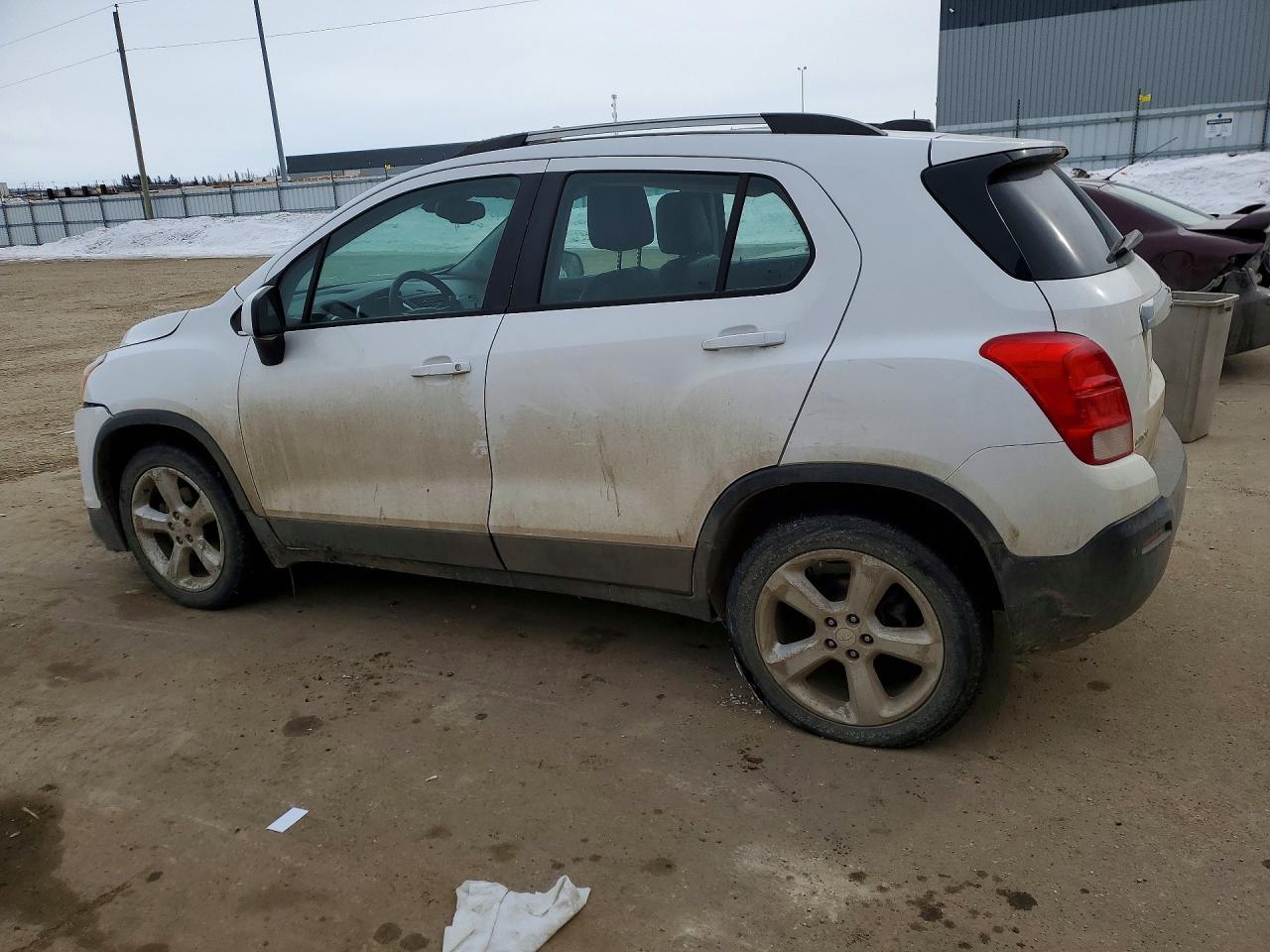 2015 Chevrolet Trax Ltz - Image 2