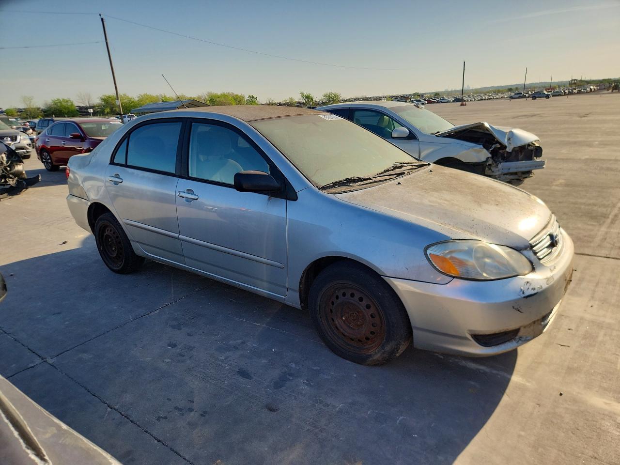 2004 Toyota Corolla Le - Image 4