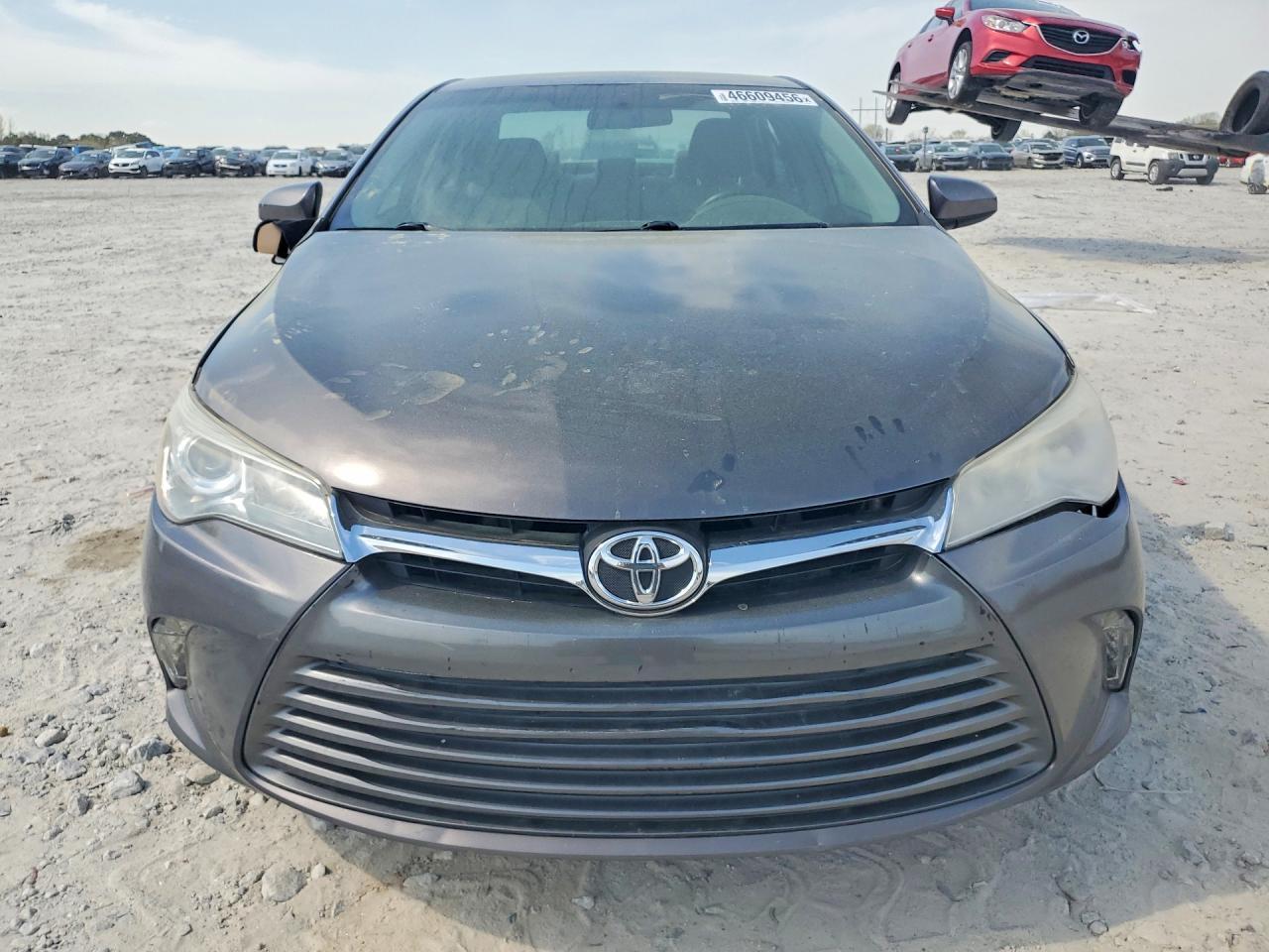 2017 Toyota Camry Le - Image 5