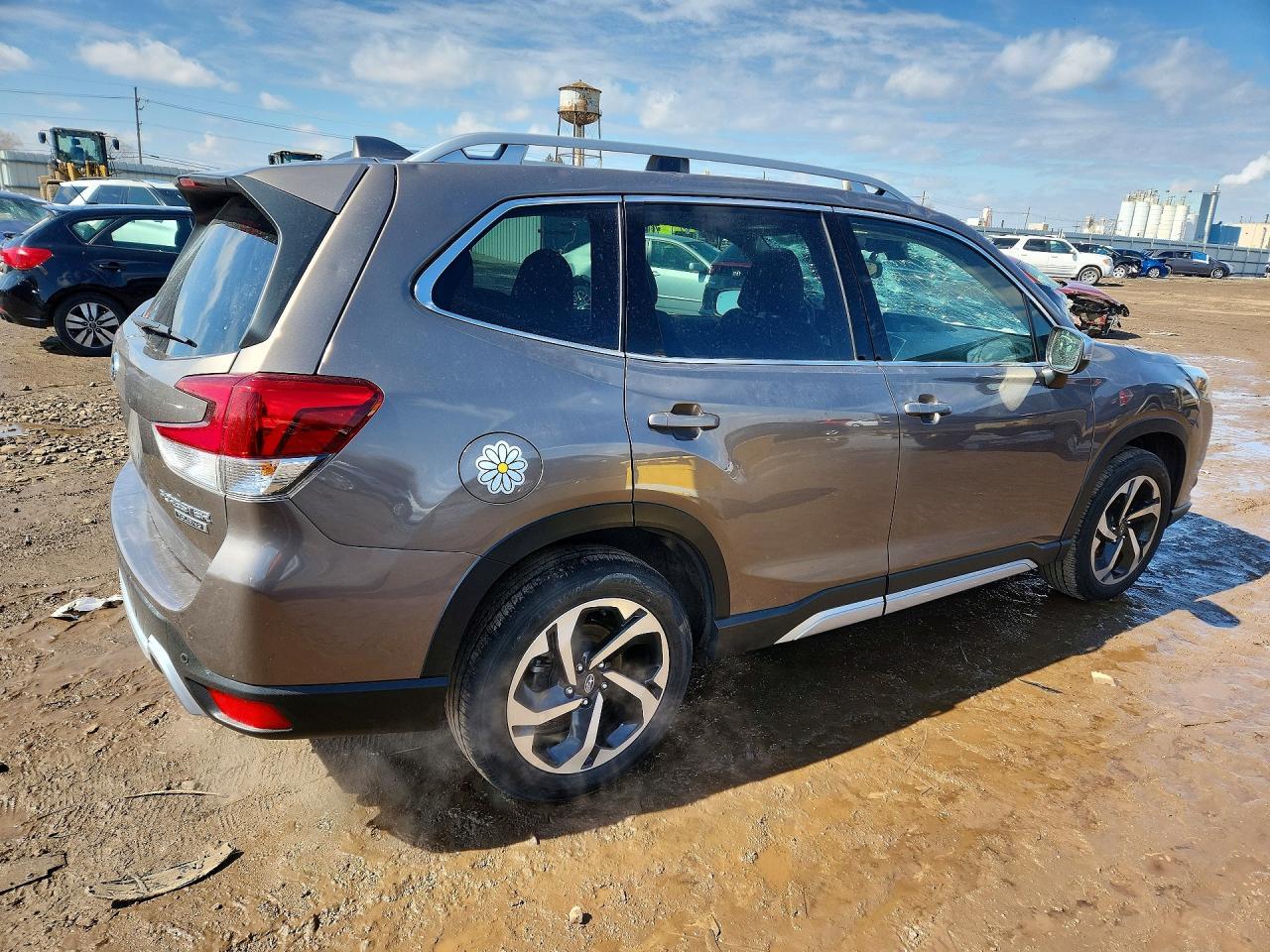 2023 Subaru Forester Touring - Фото 3