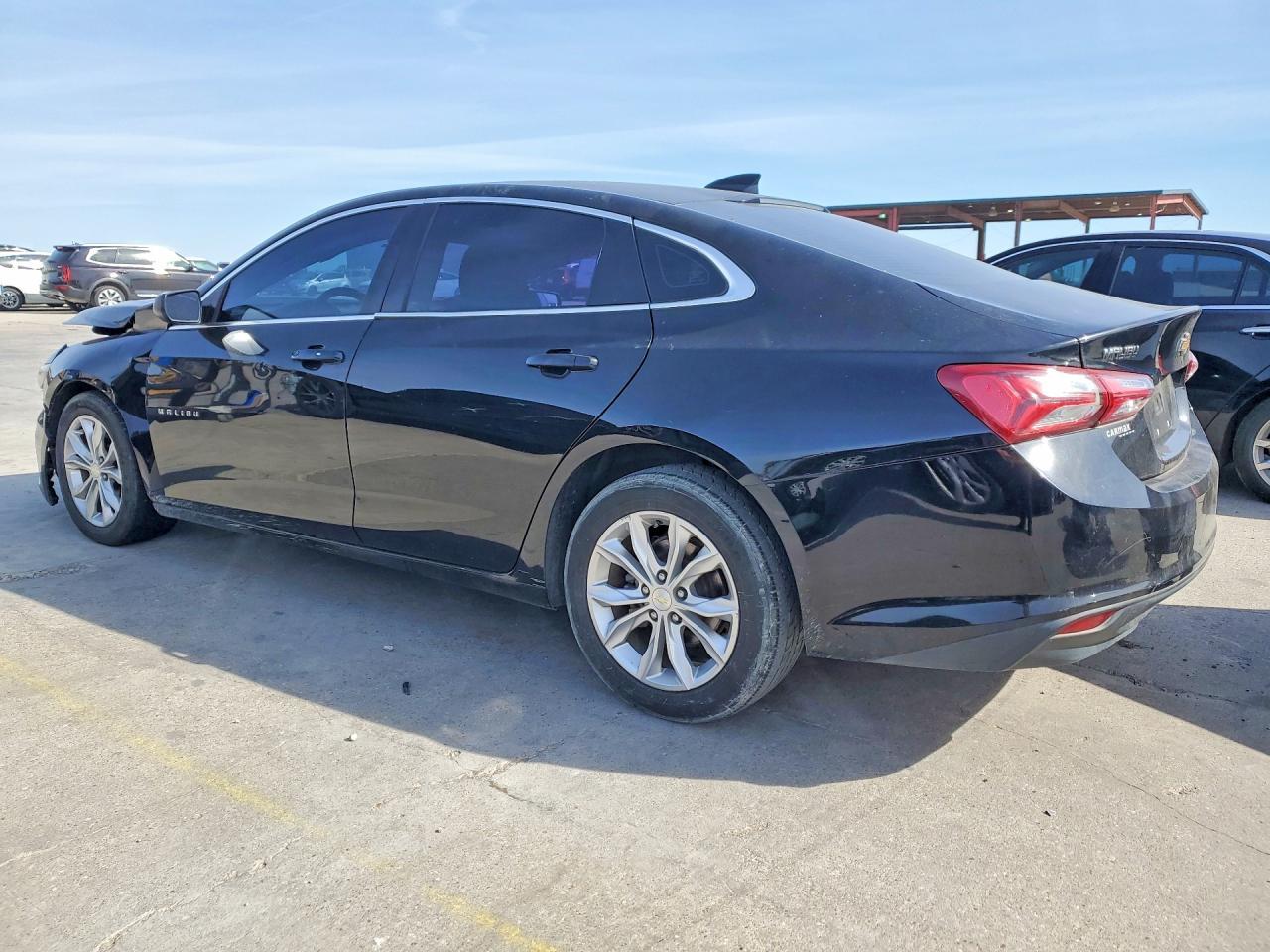 2020 Chevrolet Malibu Lt - Image 2