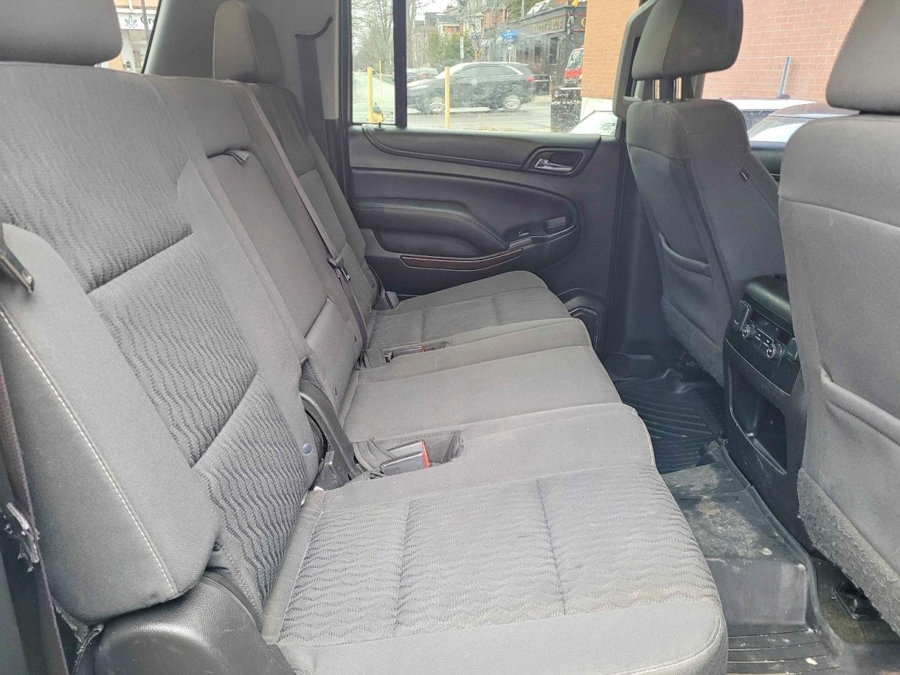 2017 GMC Yukon Xl K1500 Sle - Image 6