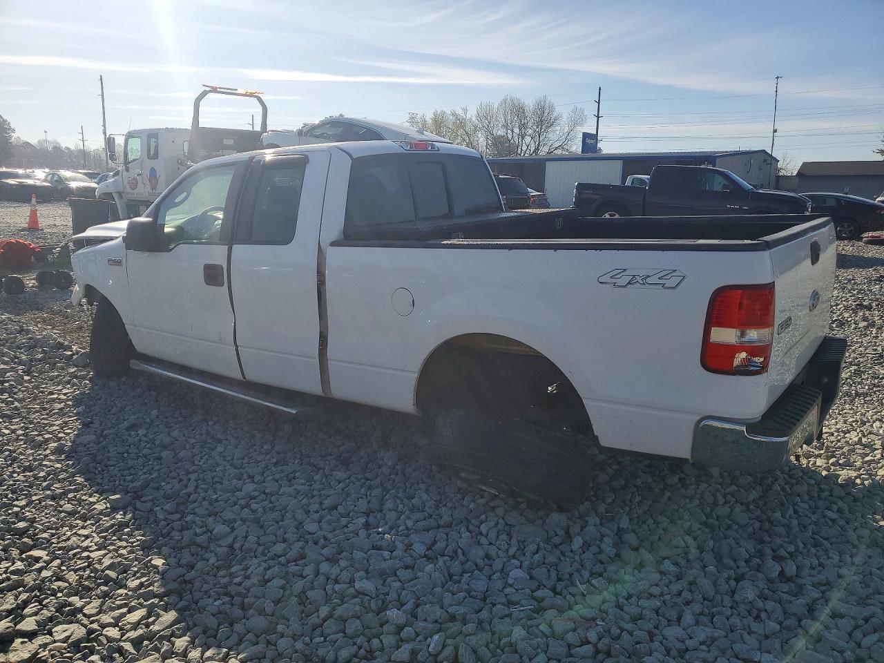 2006 Ford F150 - Фото 2