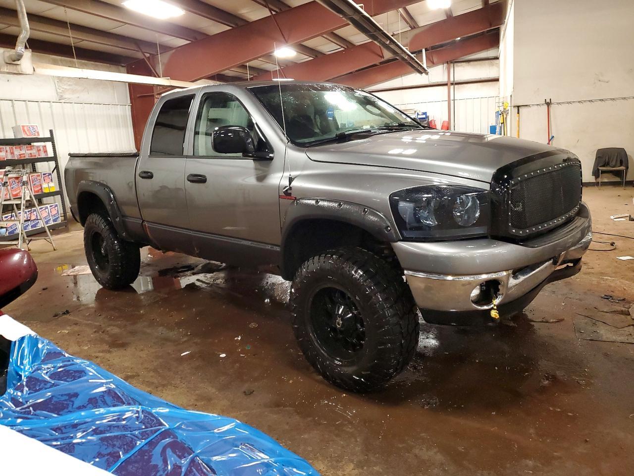 2006 Dodge Ram 2500 St - Фото 4