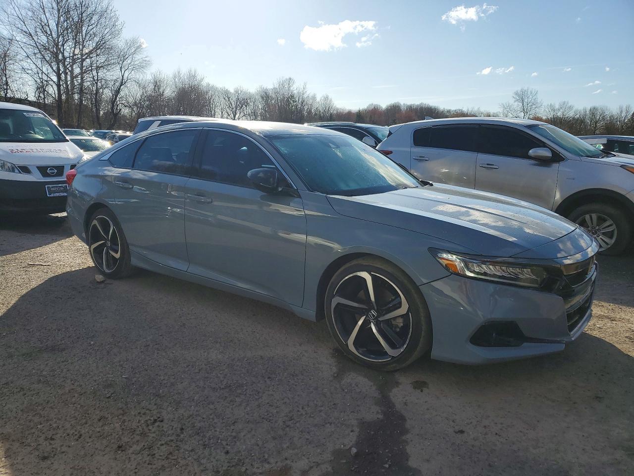 2022 Honda Accord Sport Se - Image 4