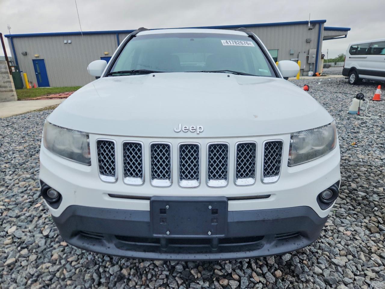 2014 Jeep Compass Latitude - Image 5