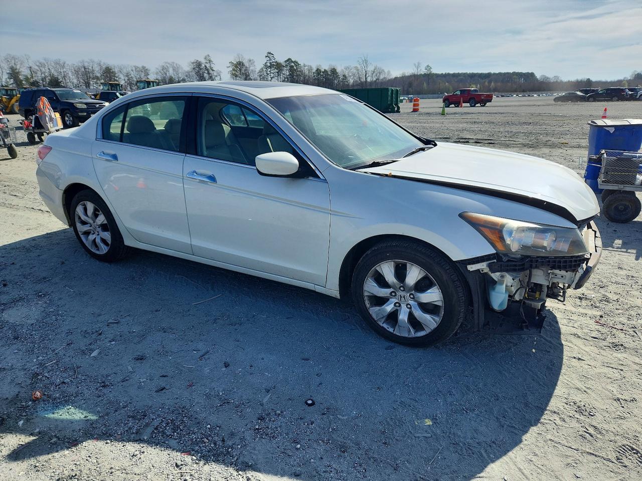 2010 Honda Accord - Image 4