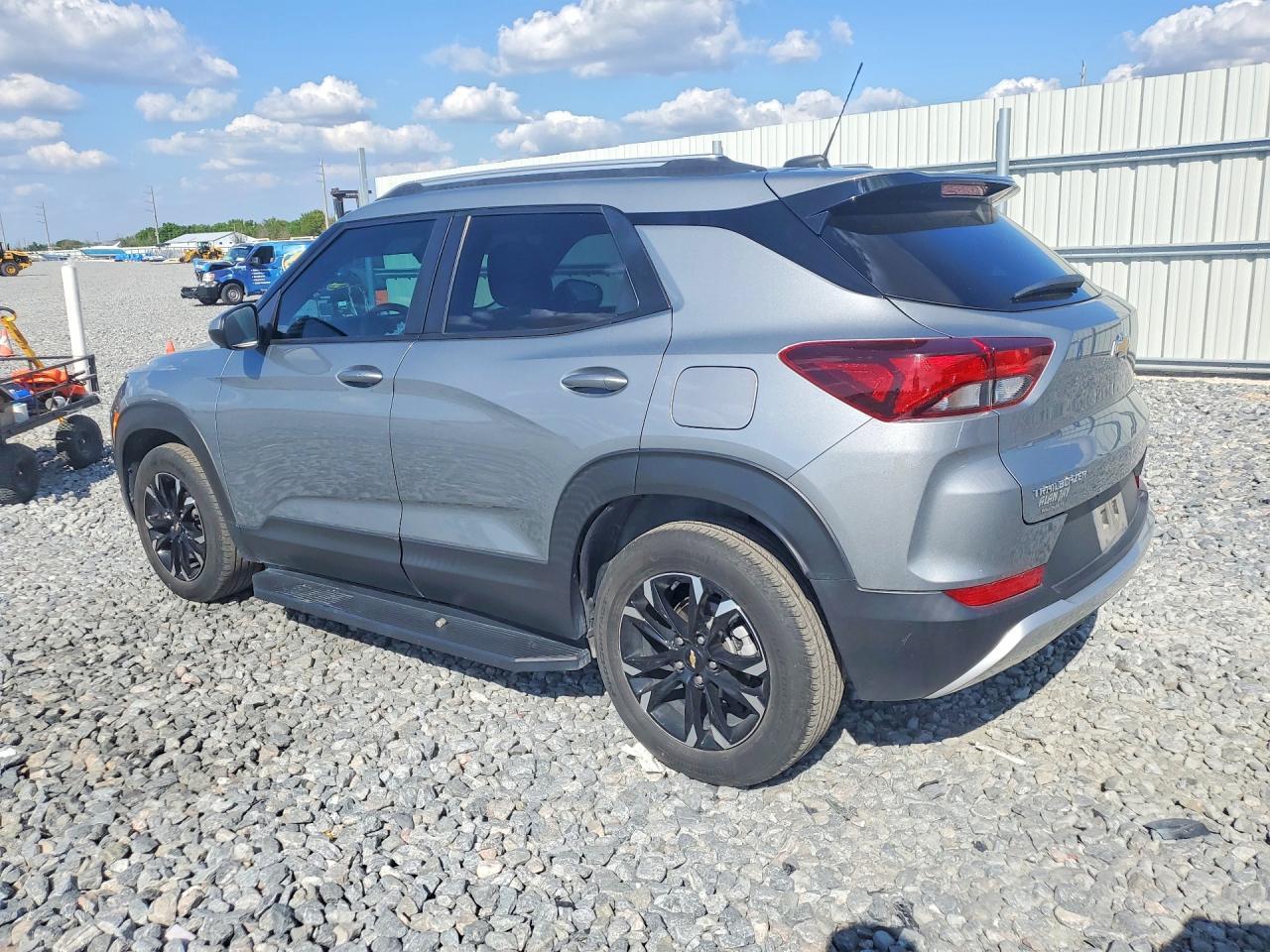 2023 Chevrolet Trailblazer Lt - Фото 2