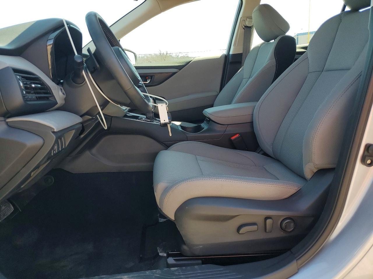 2025 Subaru Legacy Premium - Image 7