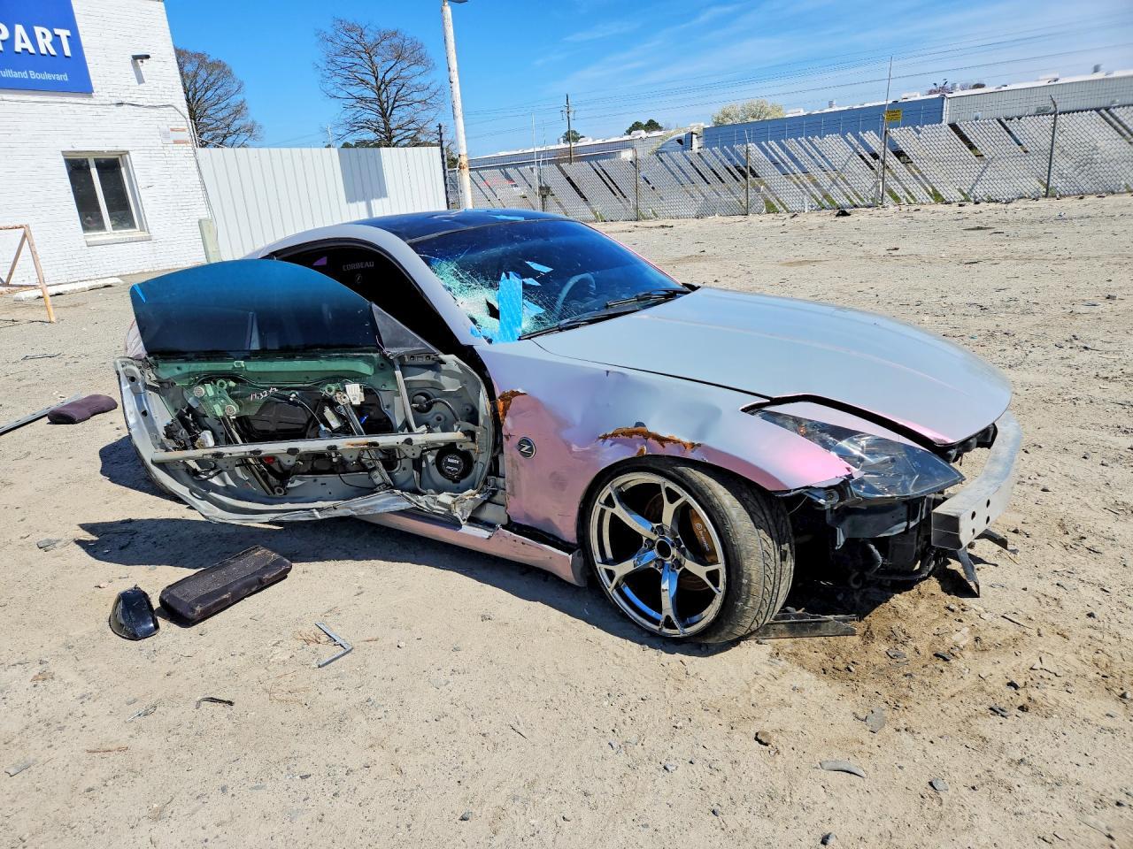 2004 Nissan 350Z Base - Image 4