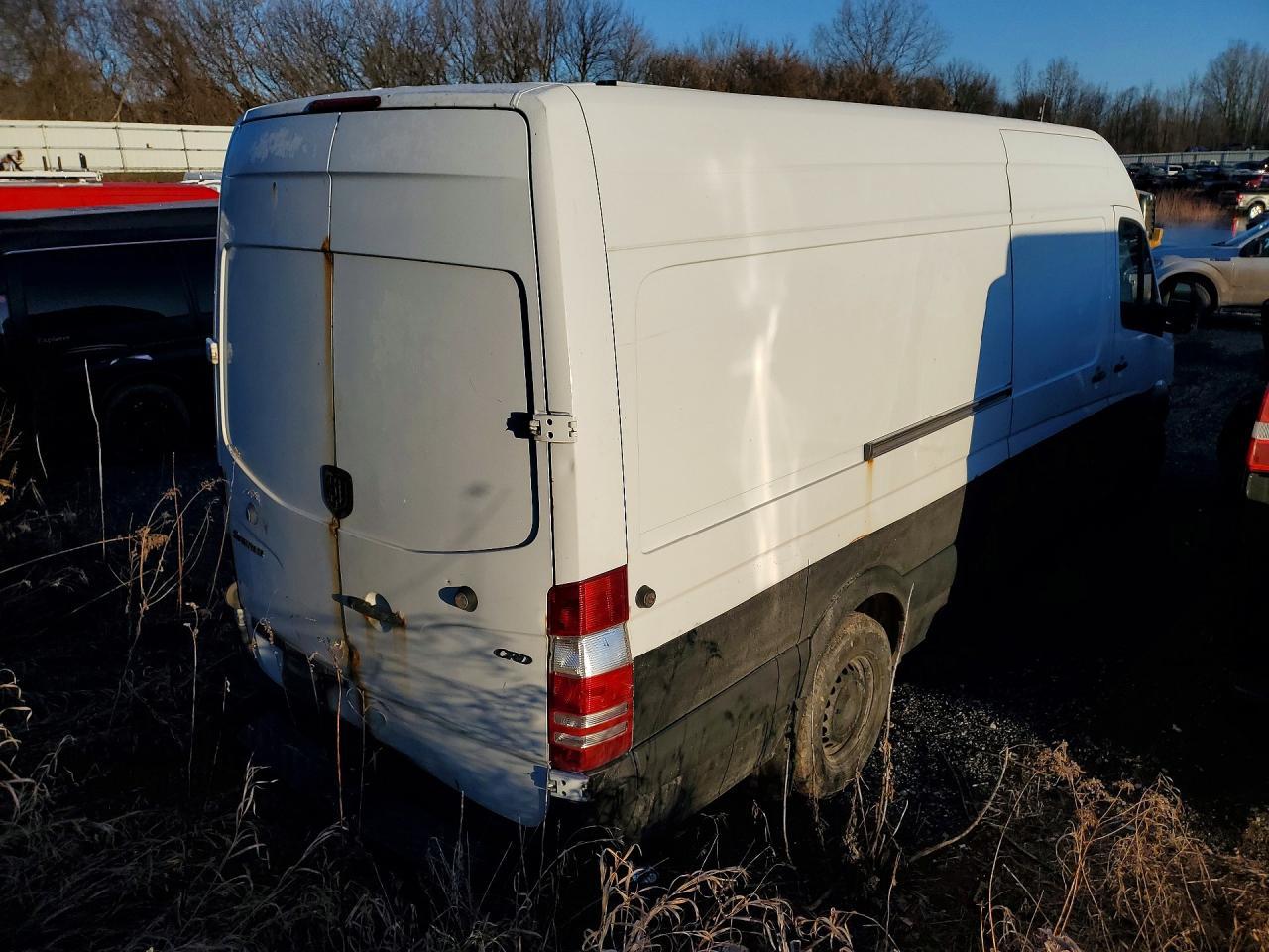 2008 Dodge Sprinter 2500 Delivery Van - Image 3